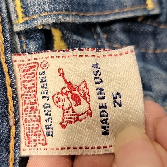 True Religion Size 25 Blue Jordan Y2K Flap Pocket Distressed/Destroyed Jeans - Picture 10 of 15